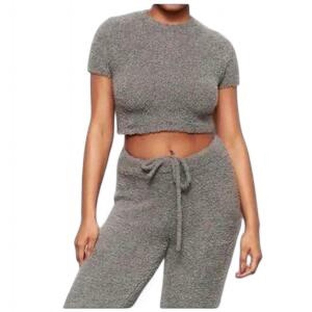 Skims Gray Fleece Short Sleeve Crop Top